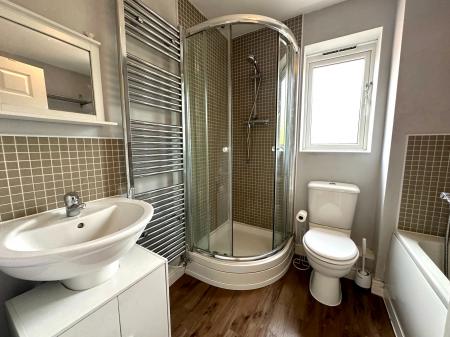 3 bedroom Semi-detached house for sale in Pitchwood Close, Darlaston, Wednesbury, WS10