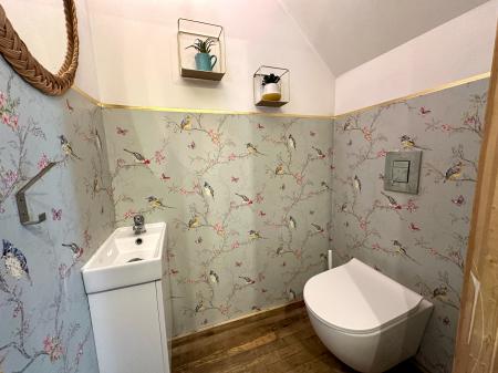 3 bedroom Semi-detached house for sale in Pitchwood Close, Darlaston, Wednesbury, WS10