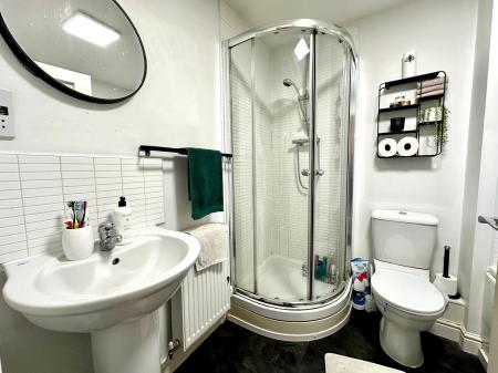 2 bedroom Semi-detached house for sale in Pitchwood Close, Wednesbury, Wednesbury, WS10