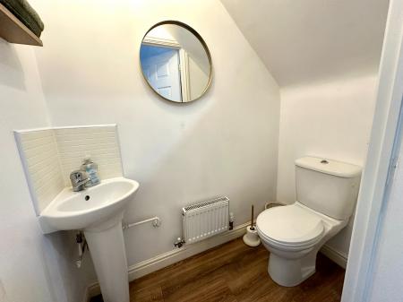 2 bedroom Semi-detached house for sale in Pitchwood Close, Wednesbury, Wednesbury, WS10