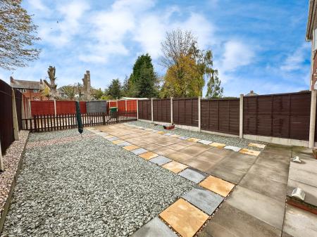 3 bedroom Semi-detached house for sale in Prince George Road, Wednesbury, Wednesbury, WS10