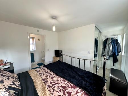 3 bedroom Detached house for sale in Puddlers Grove, Wednesbury, Wednesbury, WS10