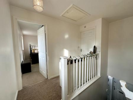 3 bedroom Detached house for sale in Puddlers Grove, Wednesbury, Wednesbury, WS10