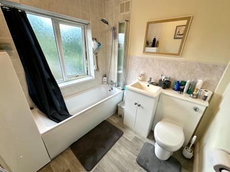 4 bedroom Semi-detached house for sale in School Street, Wednesbury, Wednesbury, WS10