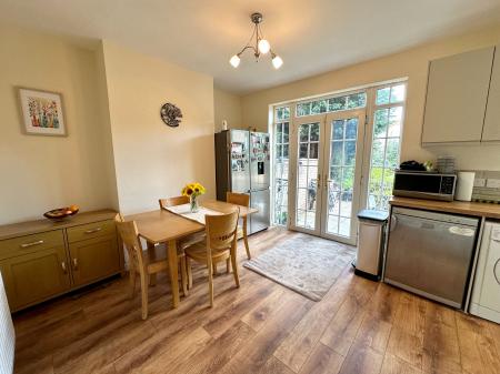 4 bedroom Semi-detached house for sale in School Street, Wednesbury, Wednesbury, WS10