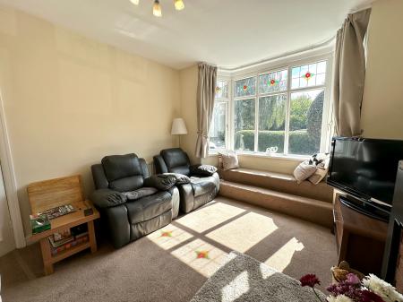 4 bedroom Semi-detached house for sale in School Street, Wednesbury, Wednesbury, WS10