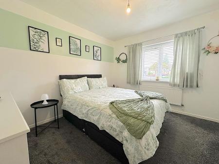 2 bedroom Terraced House for sale in Siddons Way, West Bromwich, B70