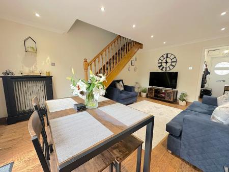 2 bedroom Terraced House for sale in Siddons Way, West Bromwich, B70