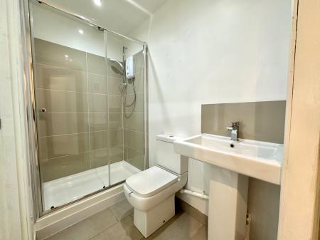 5 bedroom Terraced House for sale in Smithmoor Crescent, West Bromwich, B71