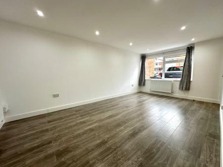 5 bedroom Terraced House for sale in Smithmoor Crescent, West Bromwich, B71