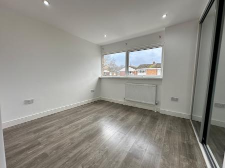 5 bedroom Terraced House for sale in Smithmoor Crescent, West Bromwich, B71