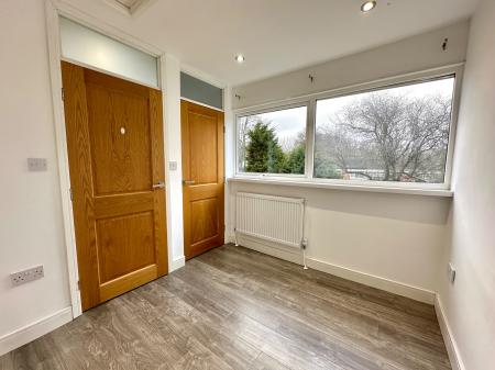 5 bedroom Terraced House for sale in Smithmoor Crescent, West Bromwich, B71