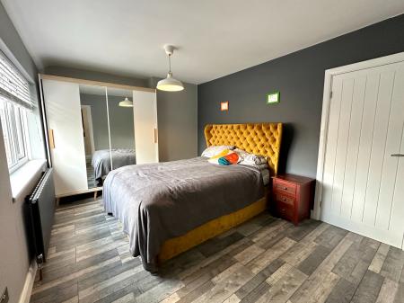 2 bedroom Terraced House for sale in Stafford Road, Wednesbury, Wednesbury, WS10