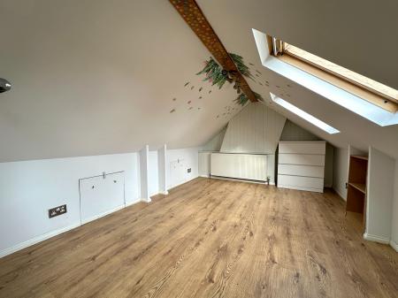 2 bedroom Terraced House for sale in Stafford Road, Wednesbury, Wednesbury, WS10