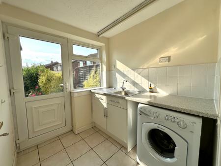 3 bedroom Semi-detached house for sale in Tame Avenue, Wednesbury, Wednesbury, WS10