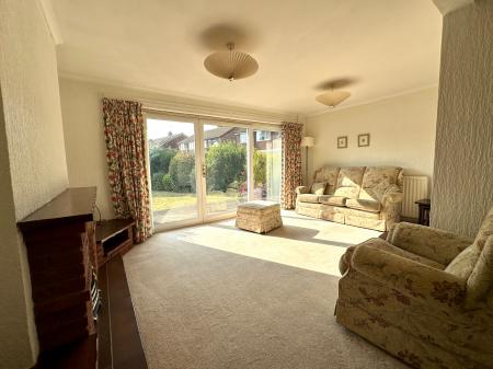 3 bedroom Semi-detached house for sale in Tame Avenue, Wednesbury, Wednesbury, WS10