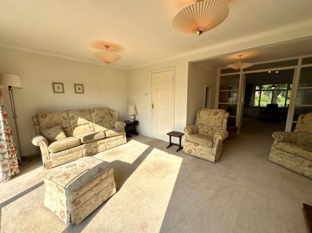 3 bedroom Semi-detached house for sale in Tame Avenue, Wednesbury, Wednesbury, WS10