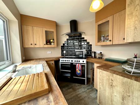 3 bedroom End of terrace house for sale in Stafford Road, Wednesbury, Wednesbury, WS10