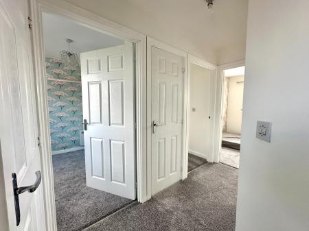 2 bedroom Apartment for sale in Tame Crossing, Wednesbury, Wednesbury, WS10