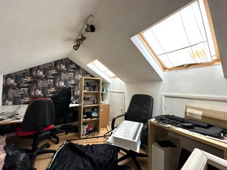 2 bedroom Terraced House for sale in Vicarage Road, Wednesbury, WS10