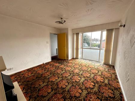 3 bedroom Semi-detached house for sale in Wakes Road, Wednesbury, Wednesbury, WS10