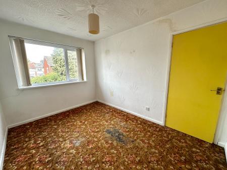 3 bedroom Semi-detached house for sale in Wakes Road, Wednesbury, Wednesbury, WS10