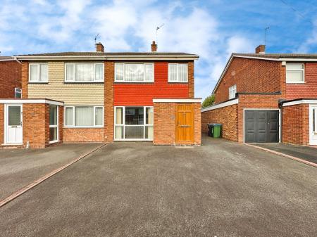 Wakes Road, Wednesbury, Wednesbury, WS10