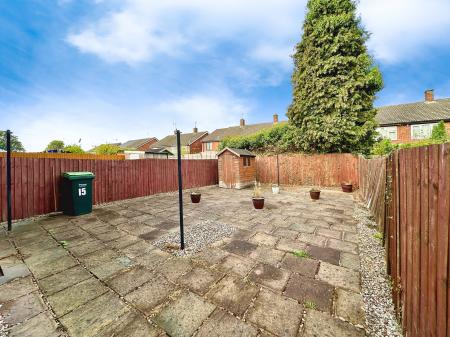 3 bedroom Semi-detached house for sale in Wakes Road, Wednesbury, Wednesbury, WS10