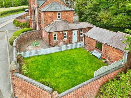 3 bedroom Semi-detached house for sale in Wigmore Lodge, West Bromwich, B71