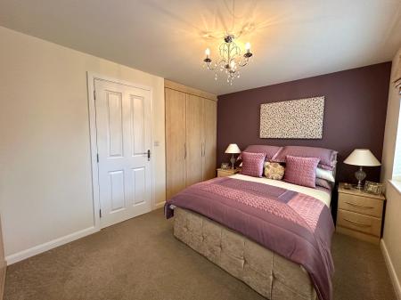 3 bedroom Town house for sale in Bassett Crescent, West Bromwich, B71