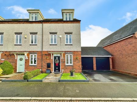 3 bedroom Town house for sale in Bassett Crescent, West Bromwich, B71