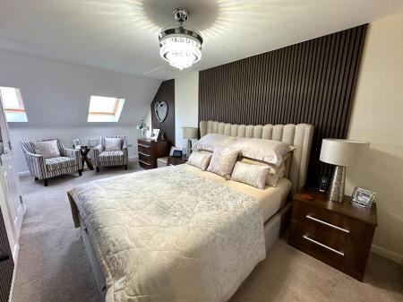 3 bedroom Town house for sale in Bassett Crescent, West Bromwich, B71