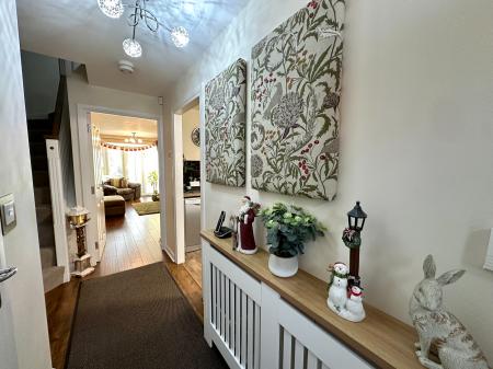 3 bedroom Town house for sale in Bassett Crescent, West Bromwich, B71