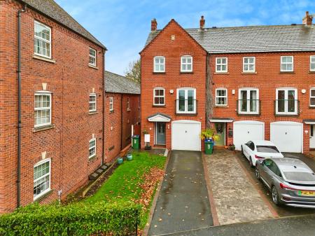 David Harman Drive, West Bromwich, B71