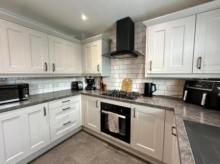 3 bedroom Town house for sale in David Harman Drive, West Bromwich, B71