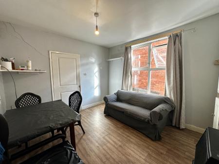 4 bedroom End of terrace house for sale in Wharfedale Street, Wednesbury, WS10