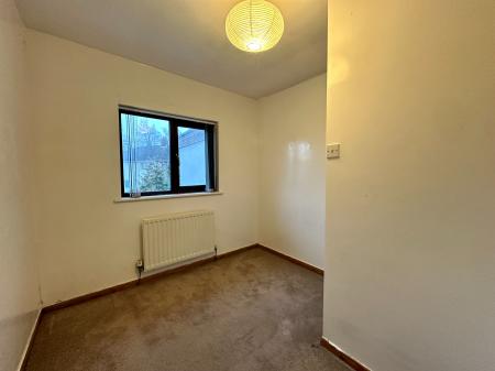 4 bedroom Semi-detached house for sale in Large Avenue, Wednesbury, Wednesbury, WS10