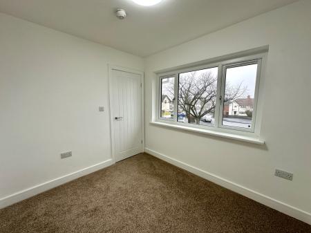 3 bedroom Semi-detached house for sale in Booth Road, Wednesbury, Wednesbury, WS10