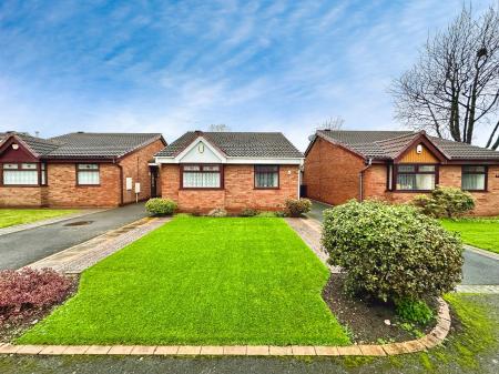 2 bedroom Detached bungalow for sale in Sandwell Road North, West Bromwich, B71