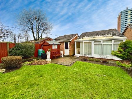 2 bedroom Detached bungalow for sale in Sandwell Road North, West Bromwich, B71