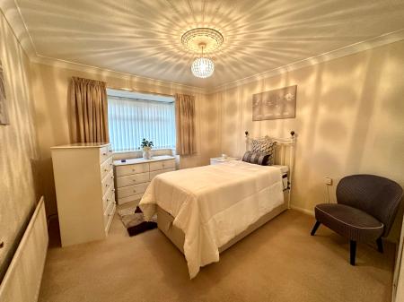 2 bedroom Detached bungalow for sale in Sandwell Road North, West Bromwich, B71