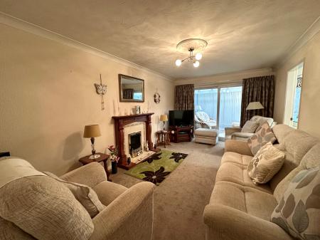 2 bedroom Detached bungalow for sale in Sandwell Road North, West Bromwich, B71