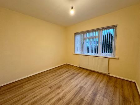 3 bedroom Semi-detached house to let in Shaftesbury Road, Wednesbury, WS10