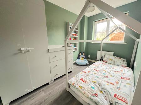 3 bedroom Semi-detached house for sale in Bradfield Way, Dudley, DY1