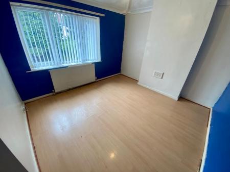 3 bedroom Semi-detached house to let in Stanbury Avenue, Wednesbury, WS10