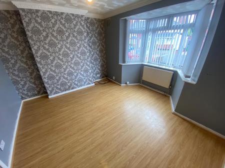 3 bedroom Semi-detached house to let in Stanbury Avenue, Wednesbury, WS10