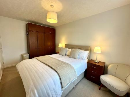 3 bedroom Link detached house for sale in Haywoods Farm, West Bromwich, B71