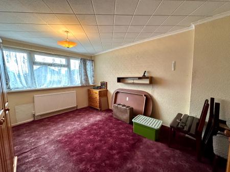 3 bedroom Semi-detached house for sale in Spring Parklands, Dudley, DY1