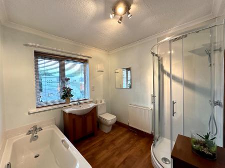 3 bedroom Semi-detached house for sale in Hamstead Terrace, Wednesbury, Wednesbury, WS10