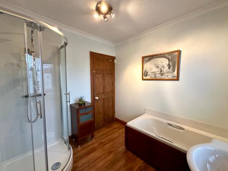 3 bedroom Semi-detached house for sale in Hamstead Terrace, Wednesbury, Wednesbury, WS10